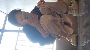 Sexy Chinese Girl Finishes Peeing and Cleans Up
