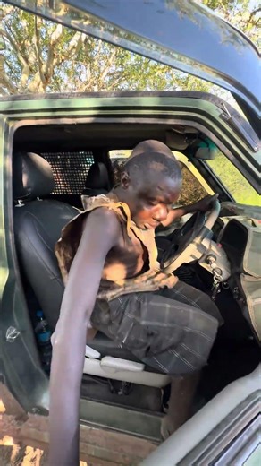 Hadzabe Tribe bushmen Chabba is a very cool guy living in the bush 🥰
