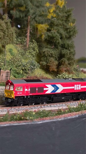 Die Class 66 von Arnold in Spur TT: Jetzt live in Aktion #modellbahn #ttmodellbahn