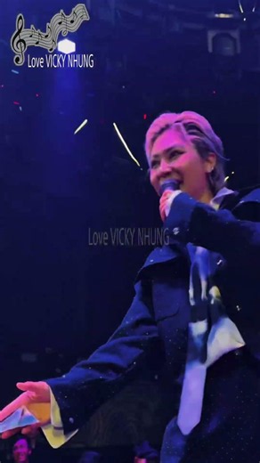 Chúc cả nhà đầu tuần tràn đầy năng lượng, còn mình thì tràn đầy nhạc remix. 🎵✨#vickynhung