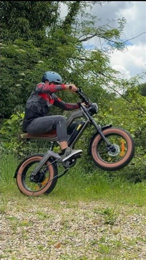 Dyu M20 - Futuristic moped e-bike #ebike #xtomcicostech #dyu #dyum20