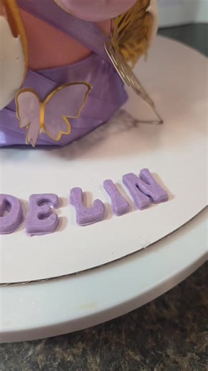 Mini Donas de Cumpleaños para una Princesa