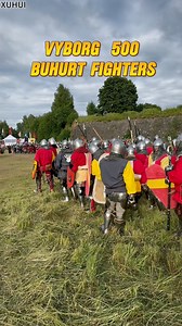 On July 6, the world's largest buhurt group battle was held in Vy-borg, Ru-ssia, with 500 fighters from Argentina, Italy, France, China, Belarus, Serbia and Ru-ssia participating in the battle. It was a grand scene! Beli Orlovi / White Eagles Compagnia del Lobo Negro #buhurt #buhurtislove #buhurtislife #hmb #hmbia #medievalfight #fight #medivalcombat #medieval #armoredcombat #knightfight #knight #sword | Lucas Xu