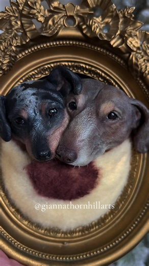 Dachshund Memorial Sculpture: A Heartfelt Tribute