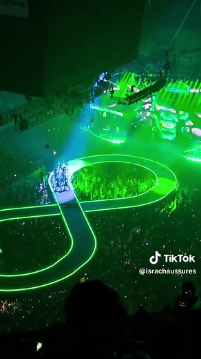 Katy Perry Live at The Lifetimes Tour in CDMX
