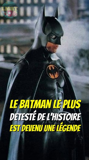 🦇 Tu savais que le Batman le plus détesté au début… est devenu une icône absolue ? En 1988, Michael Keaton est annoncé en Chevalier Noir et c’est l’émeute totale : plus de 50 000 fans furieux 😱✉️ écrivent au studio pour dire “Non, pas lui !”. Mais Tim Burton tient bon 💪. Il veut un Batman humain, vulnérable, pas un héros bodybuildé. Et en 1989… BOUM 💥. Keaton fait taire tout le monde. Il offre un Batman sombre, intense et profondément fragile. Une performance qui a redéfini le personnage pou