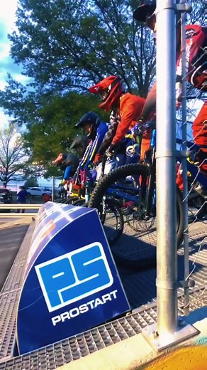 MTB bike tearing up the BMX track 😈 #fyp #mtb #bmx #bmxtrack #usabmx