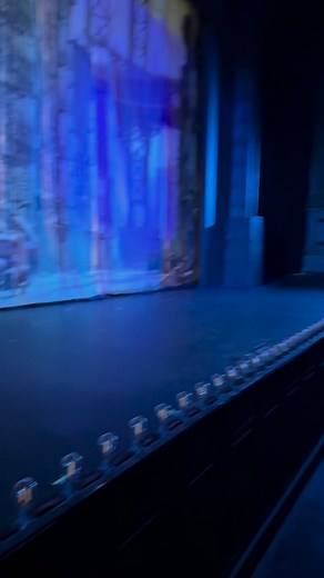The overture has begun! Can’t wait to see what the @themediatheatre is going to do with Annie the Musical!! #philadelphiatheaterphotographer | Wide Eyed Studios