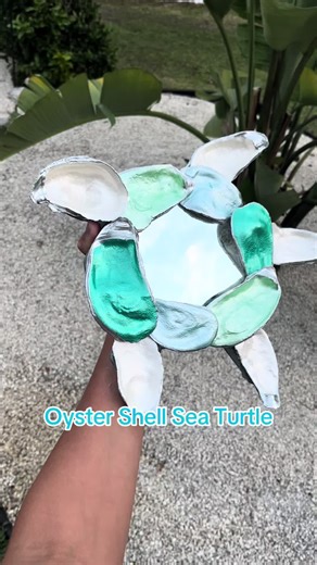 Oyster shell sea turtle mirror! Made using oyster shells that I’ve hand picked locally here in Vero Beach Florida #seaturtle #beach #shells #fyp #trending