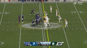 Derrick Henry unleashes his version of a Lambeau Leap to move chains on 4th down