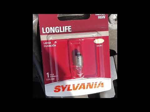 2015 BMW 320i Parking Light Malfunction - Light Bulb Replacement