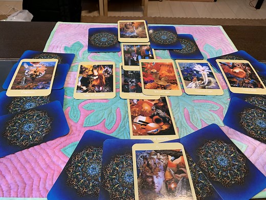 「迷った時に使ってみよう」ボイジャータロット の使い方（１）