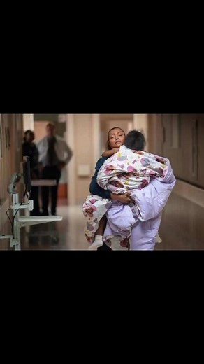 Every person who walks away from the parent they created a child with needs to watch Tyler Perry’s movie 'Straw.' It’s not just a movie, it’s a mirror. Being a single mother is one of the hardest, most emotionally, physically, and financially draining experiences anyone can go through. Doing it without support, especially from the person who helped create that child, feels like carrying the weight of the world alone.It’s not just about money, it’s about presence, effort, and responsibility. A ch