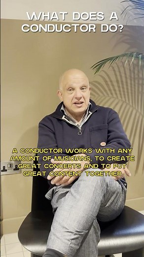 What does a Conductor actually do? 🎼 #conductor #orchestra #classicalmusic
