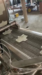 Automatic spring roll making machine production line 3600PCS/hour 7200PCS/hour WhatsApp: 86 18121000278(Carol) Web: www.sinofoodmachine.com | FOODmachine