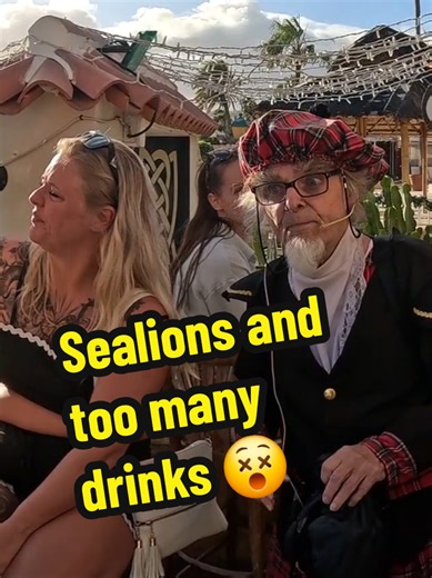 Caleta de fuste Sea lions and bars #rollercoaster #castillobeach #caletadefuste #sun #sealions