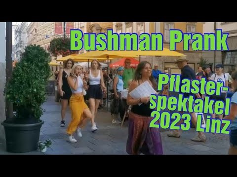 Bushman Prank 2023 Part 2 - Linz (35. Pflasterspektakel) - Best Reactions mit ‪@mr.piper_streetart‬