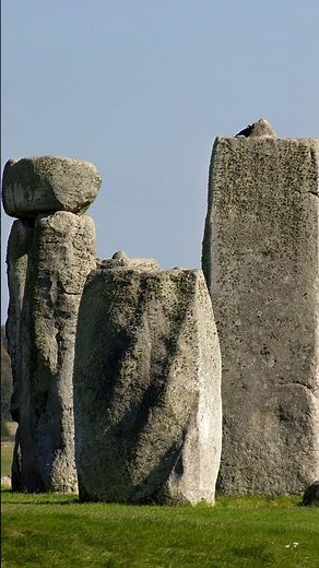 Stonehenge | How was Stonehenge built | Who built Stonehenge | Stonehenge UK | UK Travel #shorts
