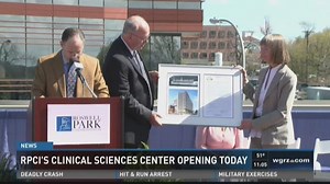 New clinical sciences center opens at Roswell