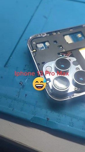Disassembling an iPhone 13 Pro Max: Step-by-Step Guide