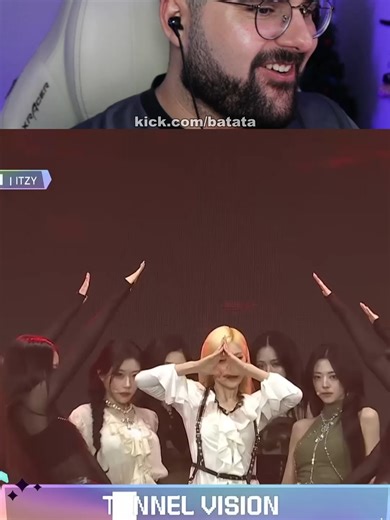 Reacting to ITZY's 'TUNNEL VISION' Performance