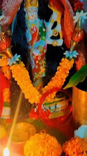 धीरे धीरे करें मालिन माई के सिंगार #shorts #जयमातादी #viral #video #song #shortvideo #ytshorts #yt