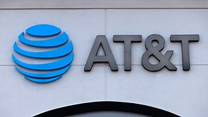AT&T users report widespread outage Thursday morning