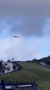 4.7M views · 30K reactions | Experiencing wind shear on the final...