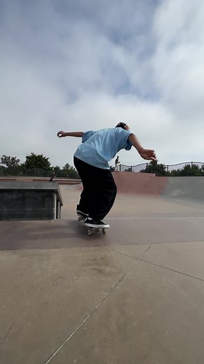 China's Zoe Zeng comes from a martial arts background and started skating at age 12, both of which help her in adapting to new terrain like Encinitas skatepark! | Red Bull Skateboarding