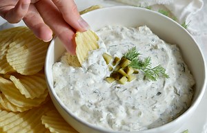 DILL PICKLE DIP - OH YEAH!!!   WonkyWonderful