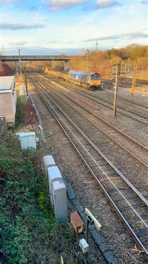 Direct Rail Services class 66 & Northern class 323