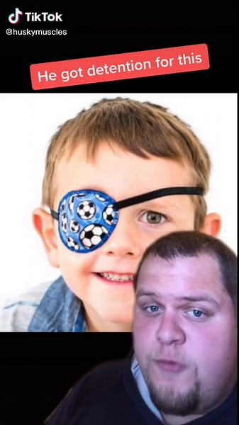 The teacher’s reaction was a bit over the top #foryoupage #foryou #fyp #school #crazy #weird #student #funny #prank #viral #weird