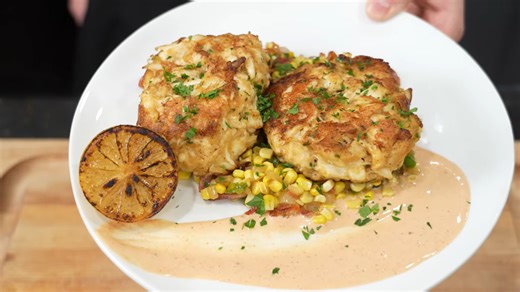 How to make crab cakes that actually taste like crab