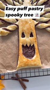 Easy puff pastry spooky tree. 👻 | Fest Foody