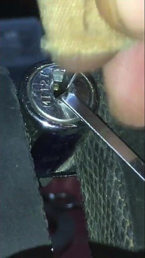 Picking a filing cabinet wafer lock #lockpicking #locksport #locks