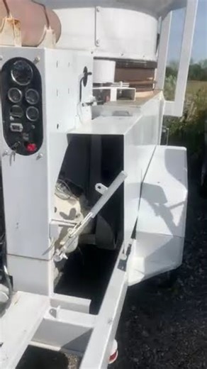 1996 Olathe 818TG Tub Grinder