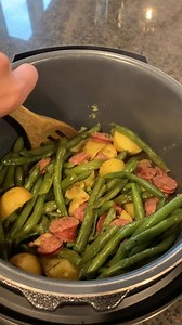 My Instant Pot Sausage, Potatoes, and Green Beans are a new favorite 🥰 https://thecookinchicks.com/instant-pot-sausage-green-beans-and-potatoes/ | The Cookin' Chicks