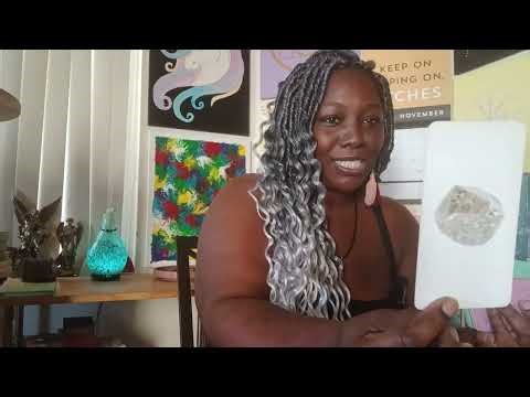 Lyrans:Empress, you're about to shine a whole lot brighter