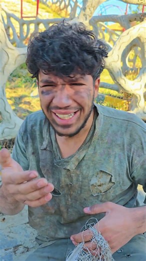 The poor boy wanted to help but he didn't listen 📍🚙😟