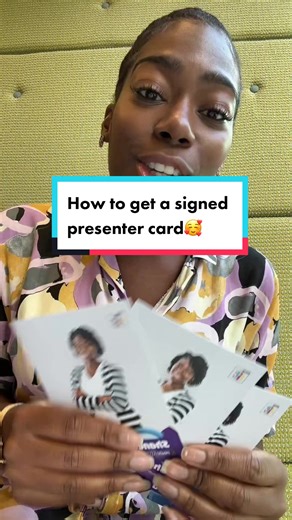 Hunny it’s almost the end of the year so if u wanna get a card from any @BBC Newsround presenter then watch this! #presenter #shanequa #shanequaparis #autograph