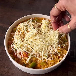 Surat ka famous street food 😍😋 | Dharmis Kitchen