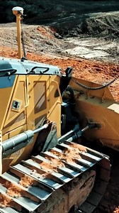 Woods Dirt Contractors finishing subgrade in preparation for the installation of a box culvert and new bridge 💪🚧 Video: Daniel Yates | Trimble Geospatial and Civil Construction