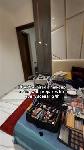 Rachna Kumar | Luxury Bridal Makeup Artist on Instagram: "Bridal days are beautiful but they’re also unpredictable. So I never rely on best-case situations , i hope for the best and prepare for the worst as my professor taught me in college 🫶🏻 ✨Multiple hair extensions. ✨Backup jewellery. ✨A full stitching kit. ✨Body tape. Root cover-up. Extra brushes. ✨Plan B, C & D — always ready. Before the wedding, I check in with my bride — 🌸blouse fittings ✔️ 🌸outfit alterations ✔️ 🌸flowers, jewellery