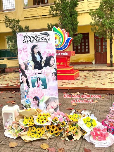 Standee Kỉ Yếu Ý Nghĩa.#standee #banner #totnghiep #fyp #kyyeucap3