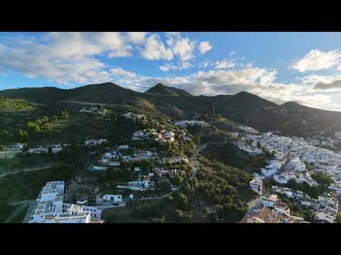 My first manual drone footage. Competa, Canillas de Albaida and a snowy Maroma mountain