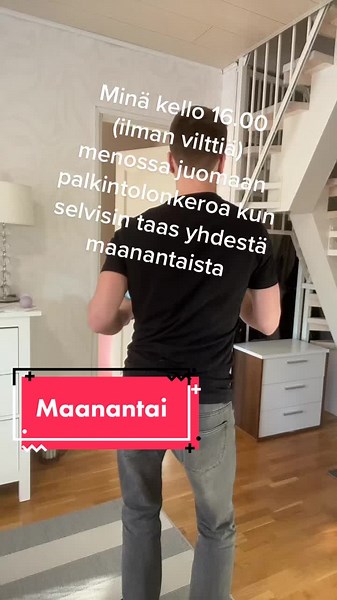 Taitaa olla twerkkaus seuraava harrastus? 😂😂 ps. Vaikeita päiviä mutta taas askelta lähempänä viikonloppua #twerkkaus #maanantai #fyp #foryou #suomitiktokkaajat #suomitiktok #ttsuomi #sinunsivuille