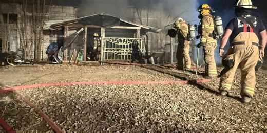Firefighters battle shed fire in Plattsmouth