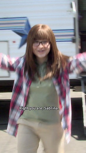 If you get April Fooled today, check twice that you’re not getting pranked by Sabrina Carpenter or Sofia Carson. 🎥: Walk the Prank