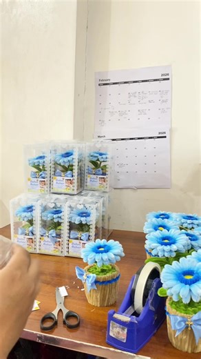February Surprise: 110pcs of Blue Blooms Delivery!