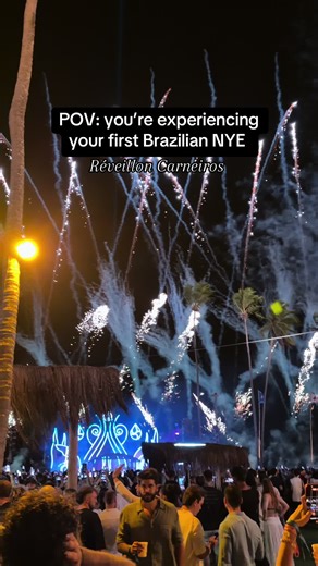 Brazil does NYE different! Have always wanted to experience the New Year’s Eve celebrations in Brazil. They traditionally start on the 26th and continue on till the 3rd. 😅🎉🇧🇷#reveilloncarneiros #brazilnye #brazil